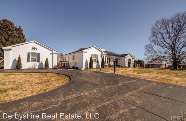 2065 Perrowville Rd - 2065 Perrowville Road, Forest, VA 24551