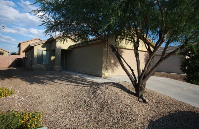 6891 S Creek Run Ave - 6891 South Creek Run Avenue, Pima County, AZ 85756