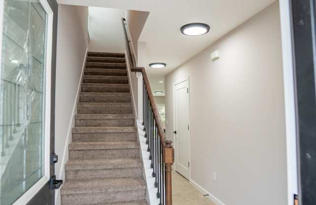 3219 Isabella Court Unit 3219