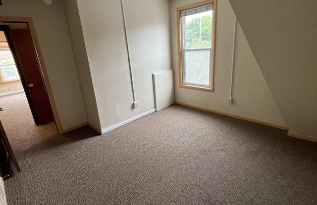 917 Linden Grove Avenue - 2