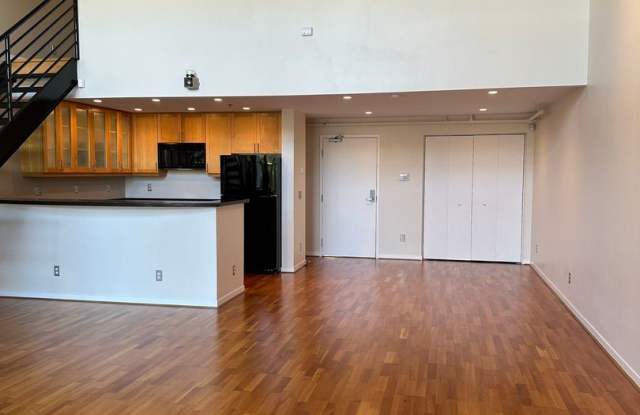 2170 HARRISON ST. # 3