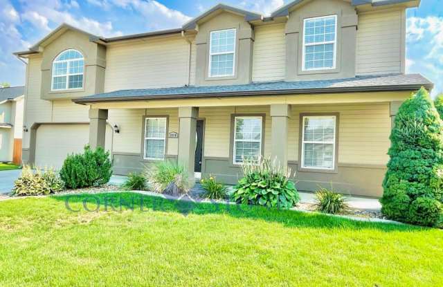 Photo of Beautiful Home with Separate Office/Bonus Room!