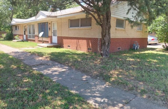 2933 S Vine St - 2933 South Vine Street, Wichita, KS 67217