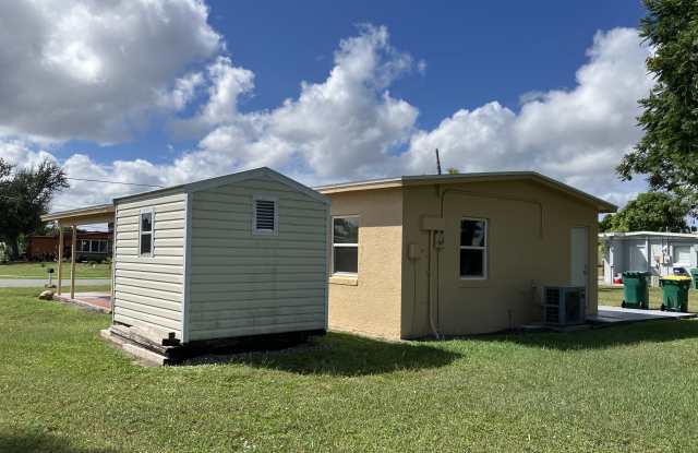 21946 Hernando Avenue