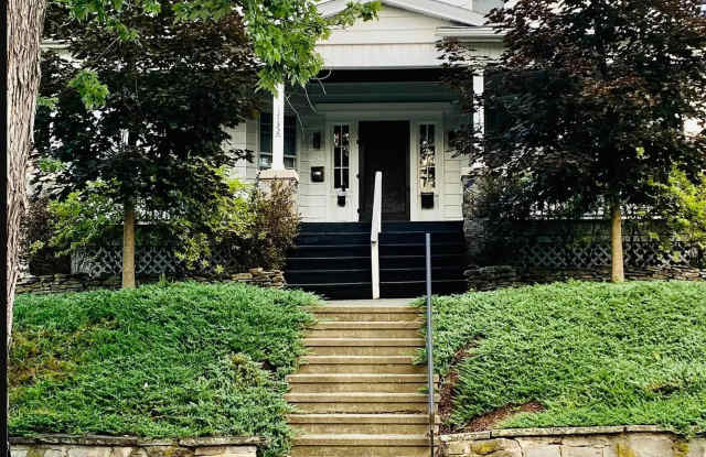 1730-32 Madison Ave