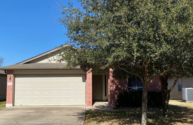 120 Altamont St - 120 Altamont Street, Hutto, TX 78634