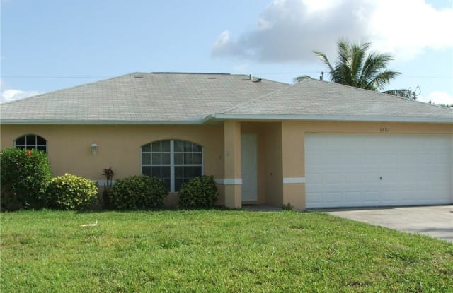 1501 SW 14th ST - 1501 Southwest 14th Street, Cape Coral, FL 33991