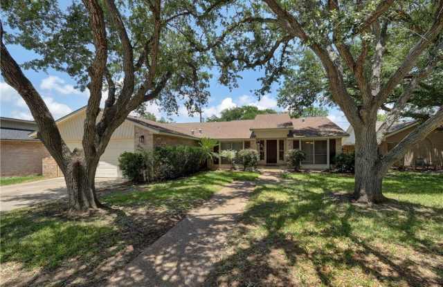 307 San Saba Drive