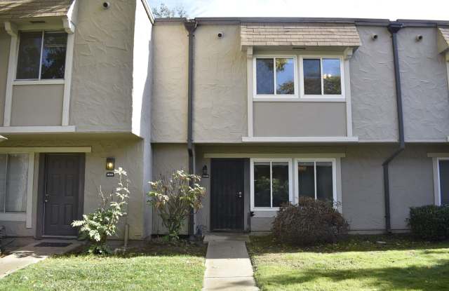 Photo of 8836 La Riviera Drive Unit B