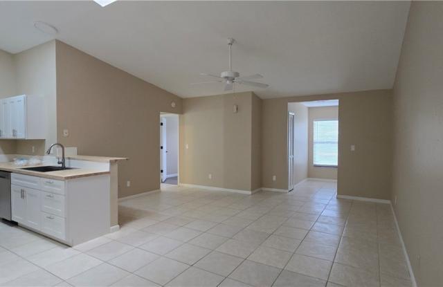 822 SW 47th Terrace unit: 113