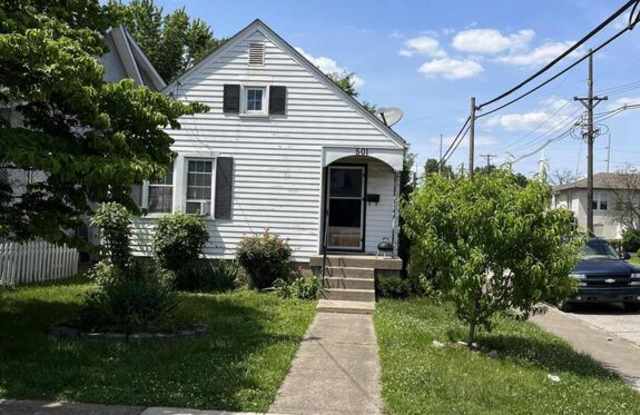 501 W Whitney Ave
