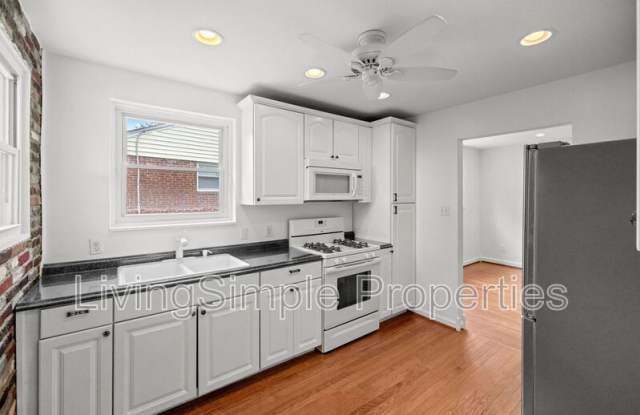 1207 Brooke Drive