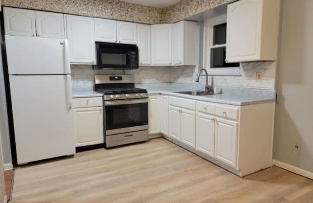 194 kearney ave 2nd unit - 194 Kearney Avenue, Bronx, NY 10465