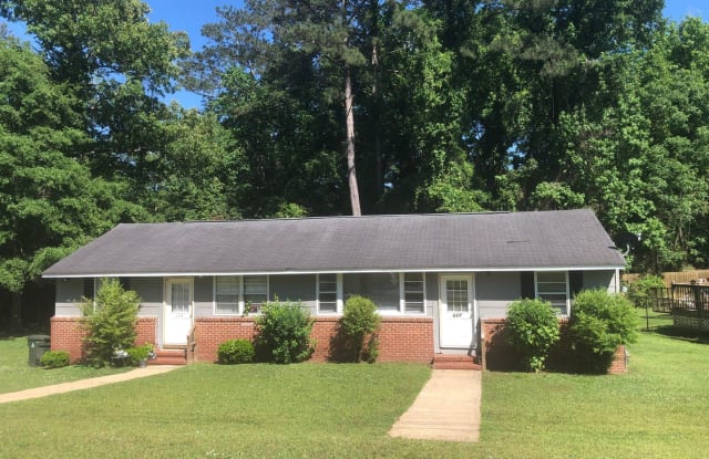 662 Spring Street - 662 Spring Street, Auburn, AL 36830