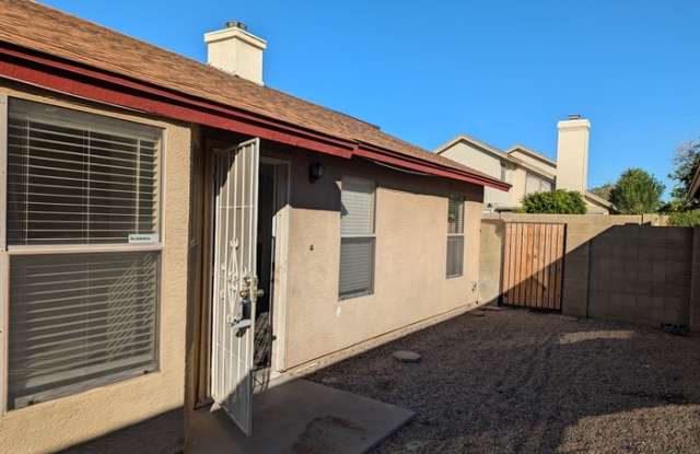 6422 West Townley Avenue