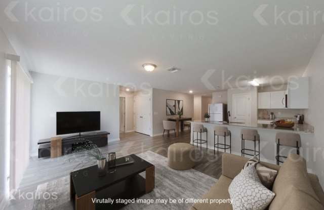 8833 North Vienna Drive