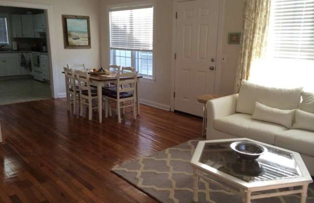 72 28th Avenue South