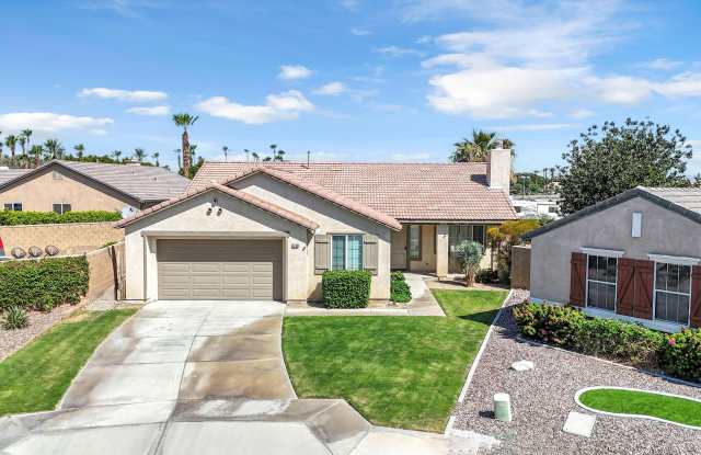 47383 Bahama Court