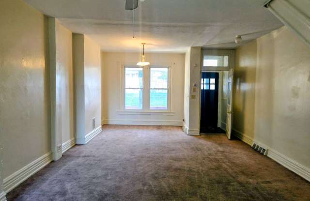 625 W. Greenleaf Street