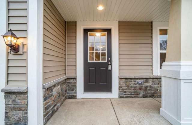 Spacious 4BR House in Portage