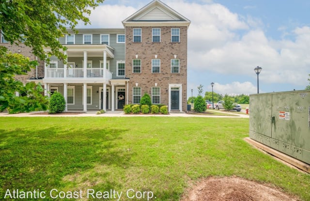 623 Freeman Dr - 623 Freeman Drive, Hampton, VA 23666