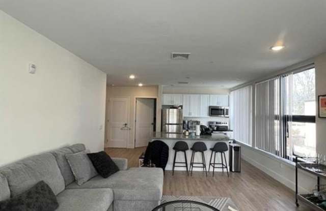 519 Livingston Street 206