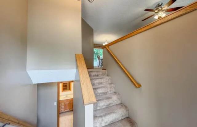 902 Connecticut Avenue