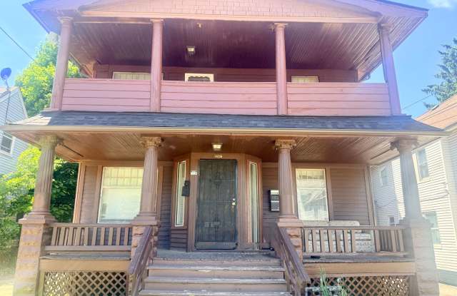 3382 E. 102nd Street – Lower Unit | Cleveland, OH 44104