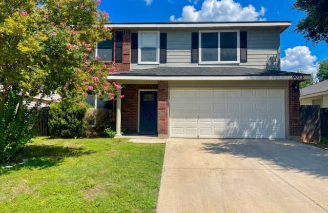 9023 Pinseeker, Selma, TX 78154 | Home for Rent 78154