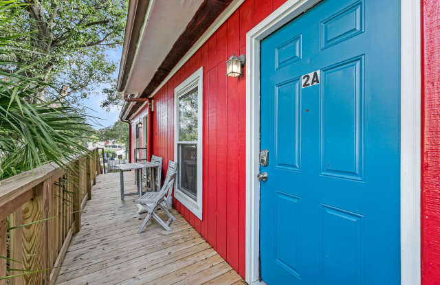 Folly Beach Apartment: Steps From All The Action