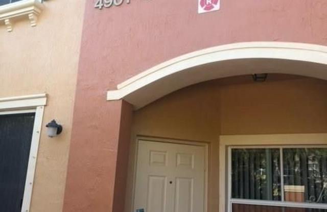 4909 N Harbor Isles Dr
