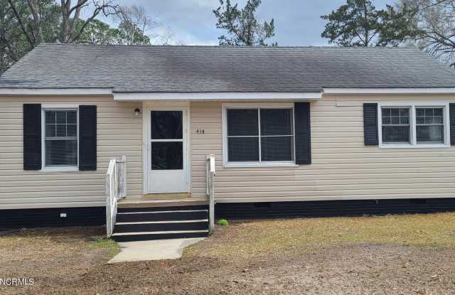 414 Greenview Drive
