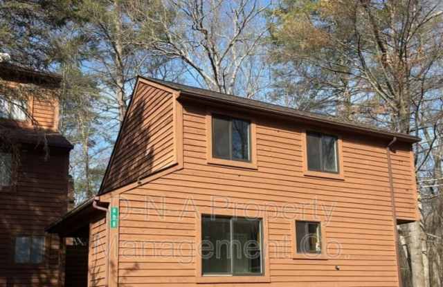408 Tudor Court