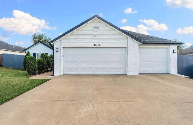 3409  SW Picasso  BLVD