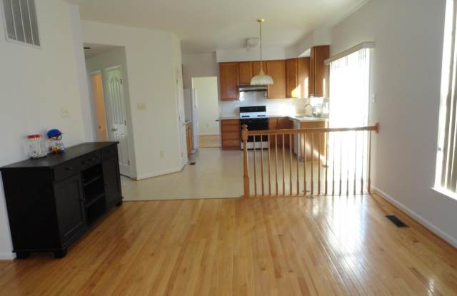 8708 HIDDEN POOL Court