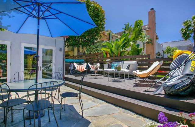 218 Carroll Canal