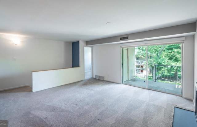 322 OLD FORGE Crossing unit: 322