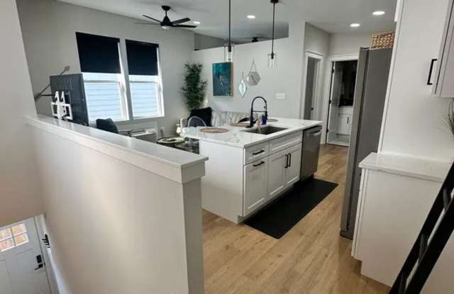 Photo of 1134 English Ave # E