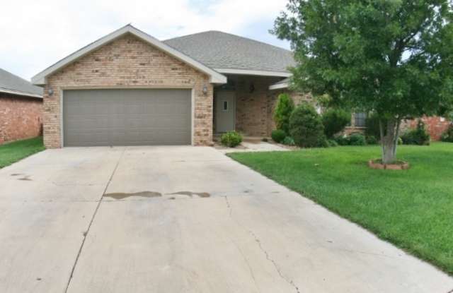 Photo of Wow 4 Big Bedrooms, Pets Welcome, Great Location.