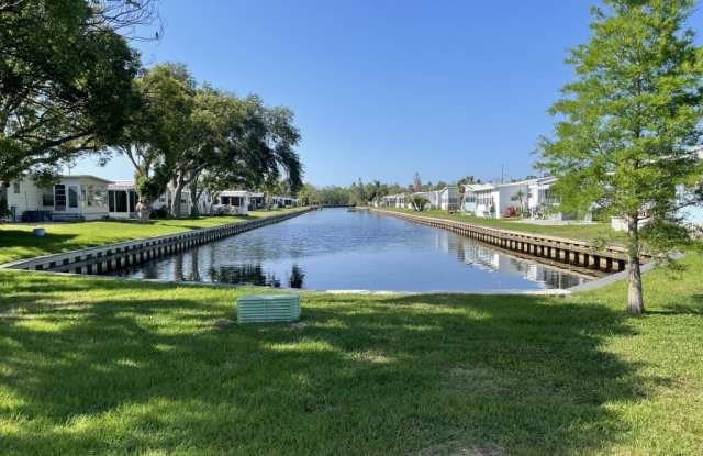 5631 Pinecrest Drive, #166