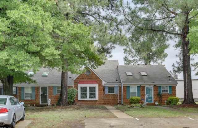 446 Hollomon Drive