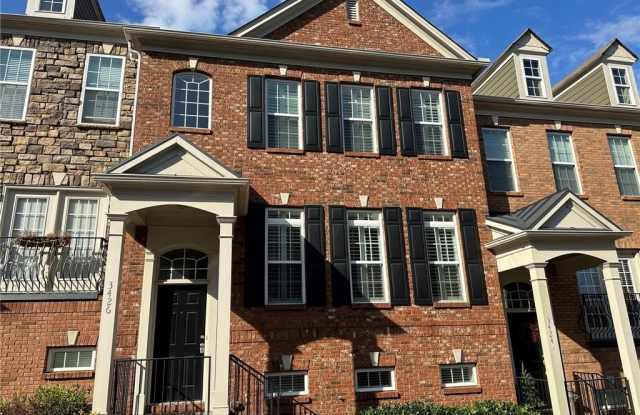 3426 Triview Square