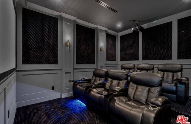 838 N Sierra Bonita Ave