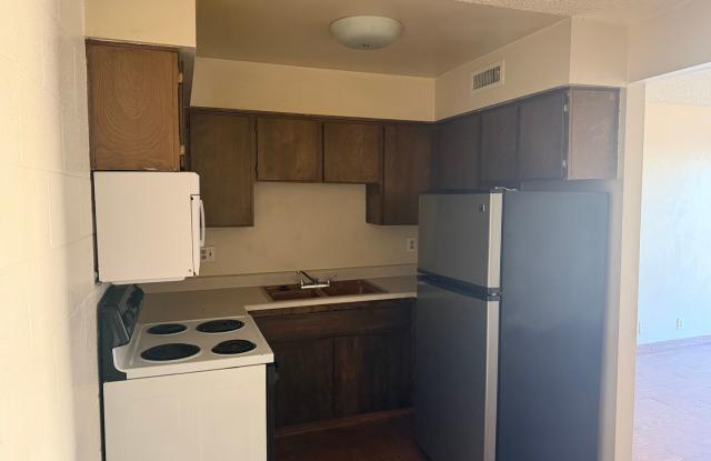 1 Bedroom 1 Bath In Central Las Vegas