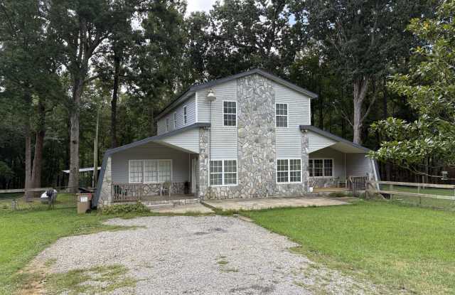 Photo of 368 White Pine Crossover