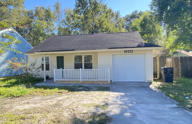 1255 Maryland Dr - 1255 Maryland Drive, Dorchester County, SC 29456