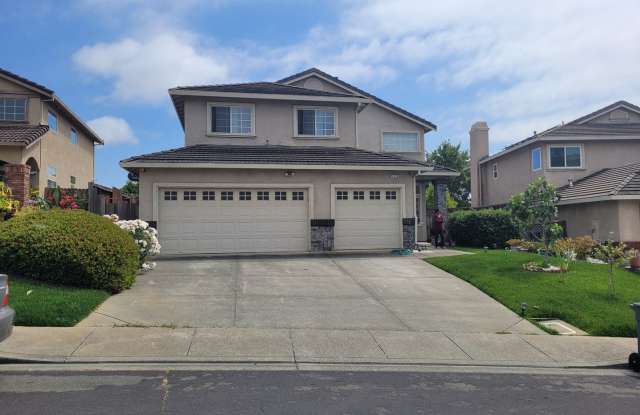 1179 Legend Circle