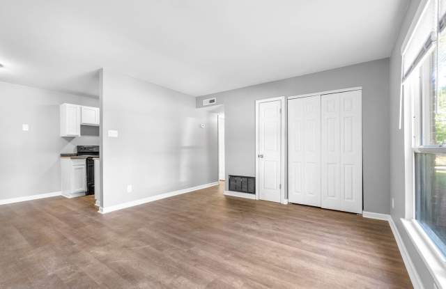 Park Ave - 606