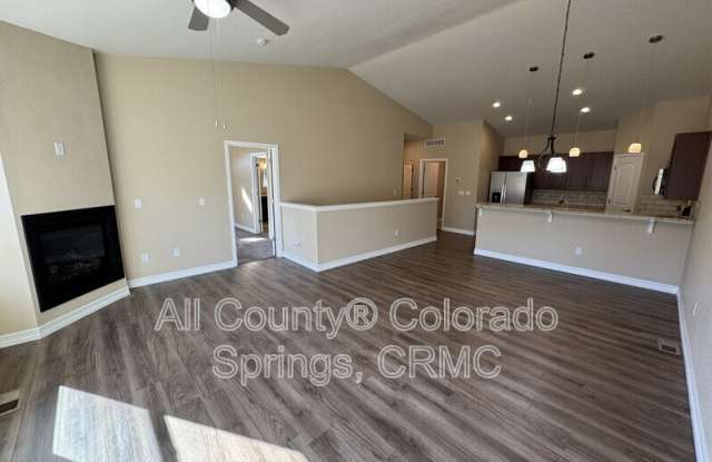 770 Thimbleberry Point