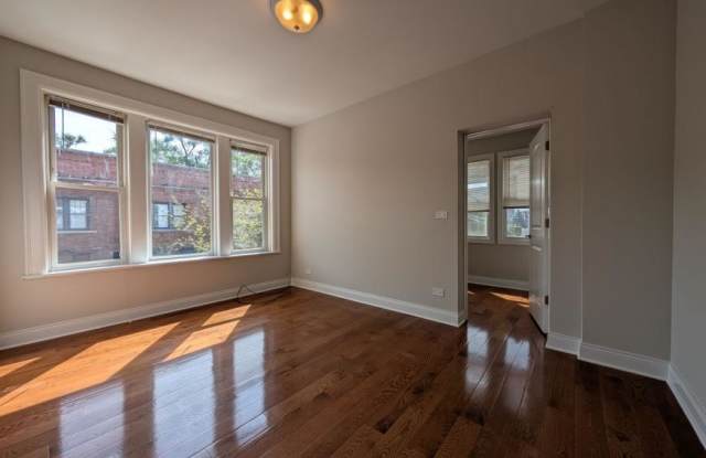 3050 North Milwaukee Ave.